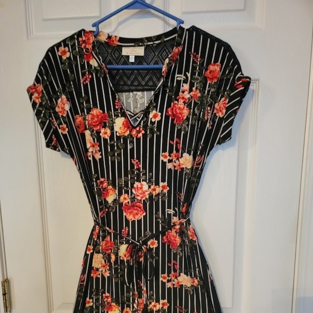 Bobby Brooks floral dress - Size S